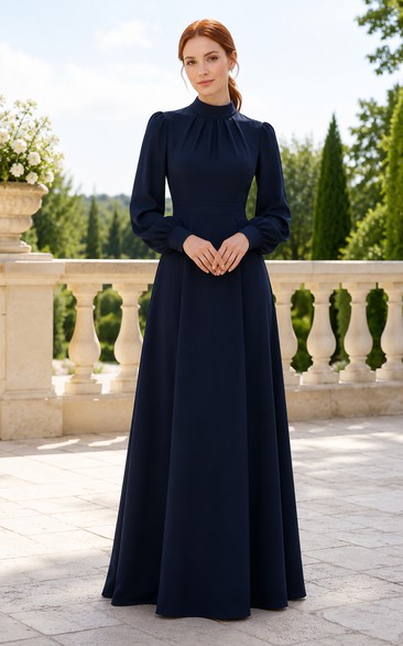 Dunkelblaues, schlichtes Abendkleid in A-Linie mit hohem Kragen, langen Ärmeln und hohem Kragen für die Mutter der Braut und Hochzeitsgäste