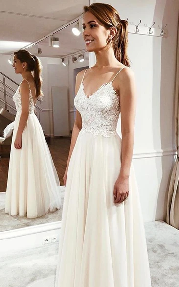 Cute Simple Spaghetti Wedding Dress With Lace Appliques And Ethereal Tulle Skirt