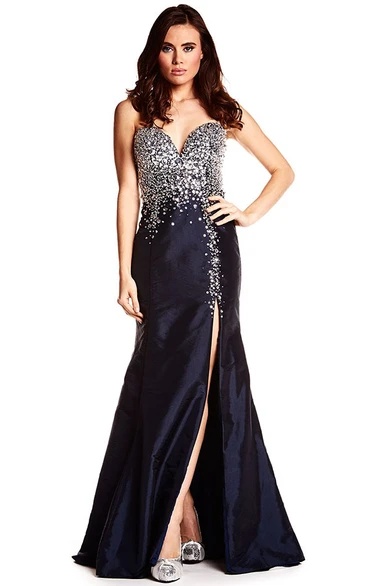 Sheath Crystal Sleeveless Floor-Length Sweetheart Satin Prom Dress With Backless Style And Split Front