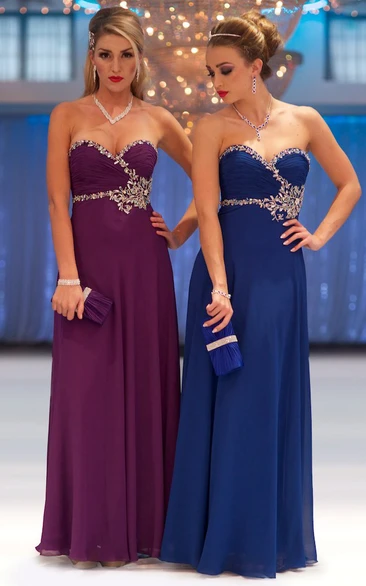 Floor-Length Sweetheart Sleeveless Ruched Chiffon Prom Dress With Beading