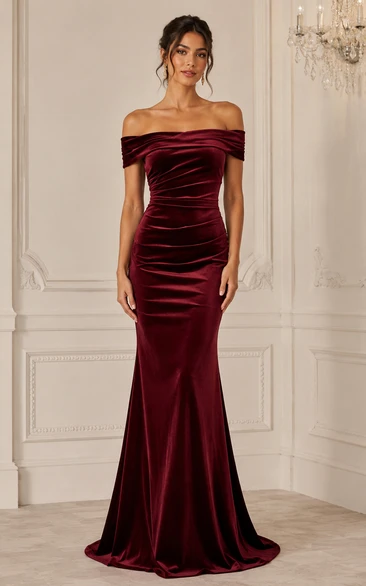 Burgundy Off-the-Shoulder Velvet Mermaid Dress