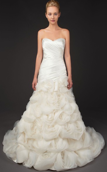 Sweetheart Sleeveless Floral Satin Wedding Dress