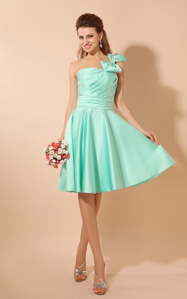Single-Strap Satin Knee-Length Dress With Ruching and Bow