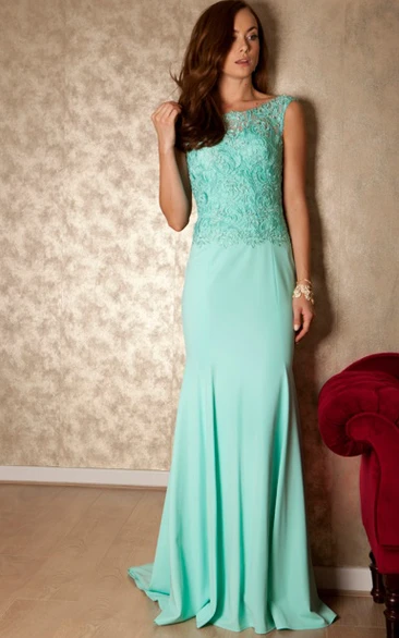 Appliqued Sleeveless Scoop Neck Chiffon Prom Dress With Brush Train