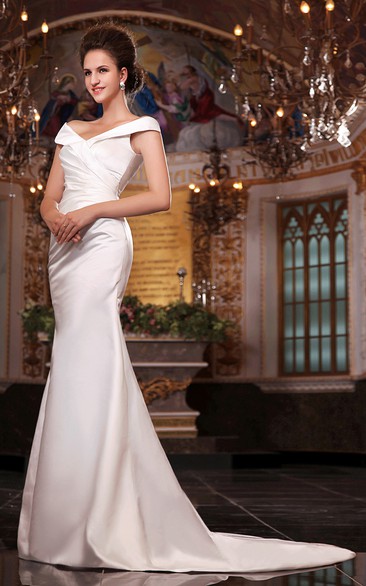 Noble Long V-Neck A-Line Sleeveless Satin