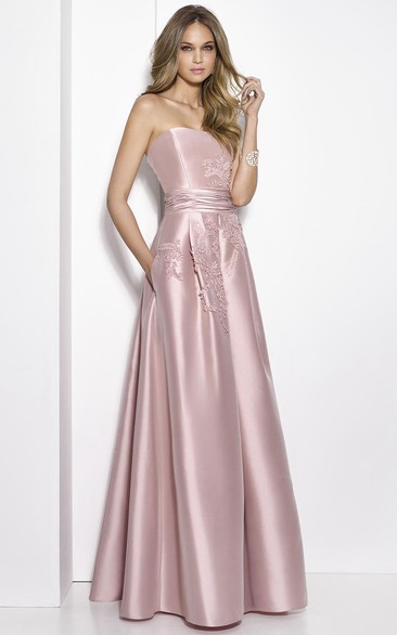 A-Line Floor-Length Sleeveless Strapless Appliqued Satin Prom Dress