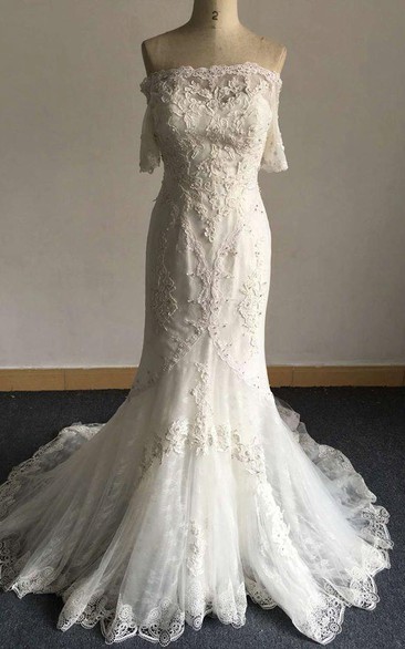 Off-Shoulder Mermaid Lace and Tulle Gown With Court Train