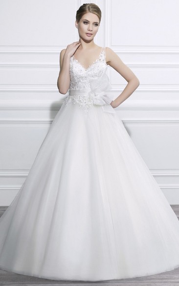 Ball-Gown Appliqued Sleeveless Strapless Floor-Length Tulle Wedding Dress With Flower And Low-V Back