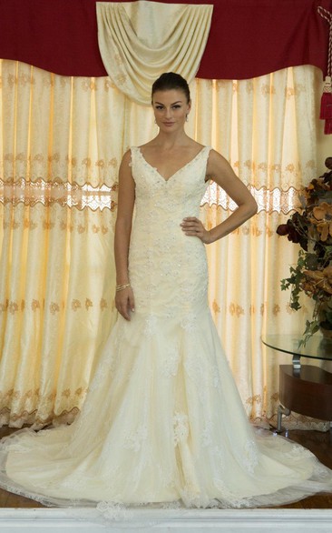 V-Neck Sleeveless Lace Mermaid Dress With Beadings and Low-V Back
