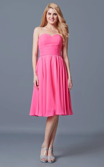 Lovely Strapless Ruched A-line Short Chiffon Dress