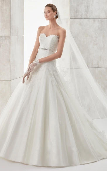 Sweetheart Pleating A-line Wedding Dress with Beaded Belt and Lace Bodice