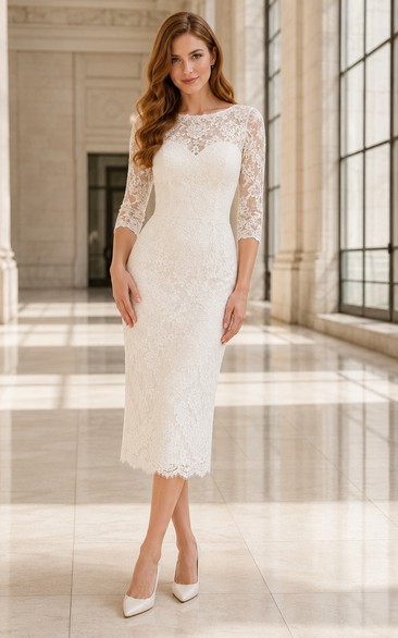 Langärmeliges, wadenlanges Brautkleid aus Spitze mit Illusionsausschnitt und Etui-Schnitt