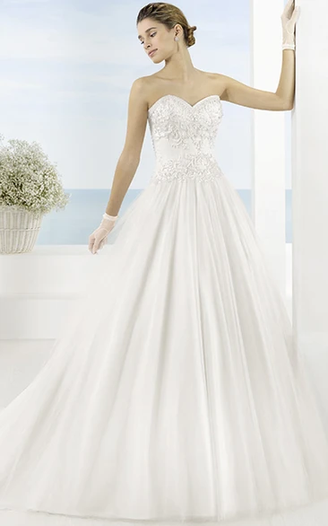 Ball Gown Sweetheart Tulle Wedding Dress With Embroidery And Court Train