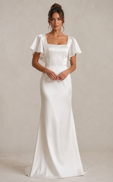Weißes, quadratisches Brautkleid aus Satin mit Rüschen