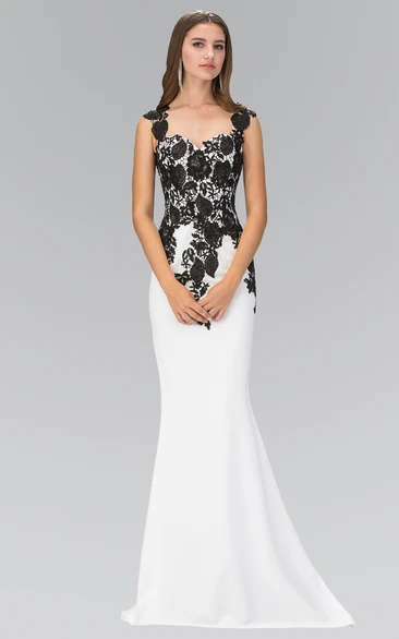 Sheath Long Queen Anne Jersey Illusion Dress With Appliques