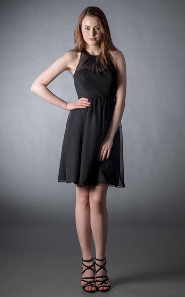 Short Sleeveless Bowed High Neck Chiffon Bridesmaid Dress With Illusion Back