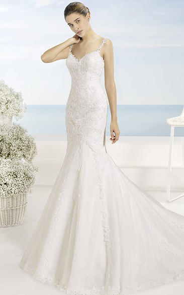 Mermaid Sleeveless Spaghetti Floor-Length Appliqued Lace Wedding Dress With Court Train And Low-V Back