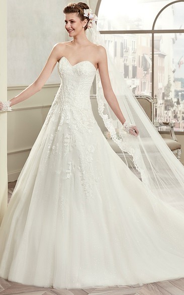Simple Sweetheart A-Line Lace Bridal Gown With Open Back Brush Train