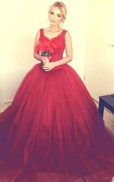 Ball Gown V-neck Sleeveless Lace Tulle Dress