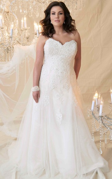 Sheath Sweetheart Lace&Tulle Plus Size Wedding Dress With Lace Up