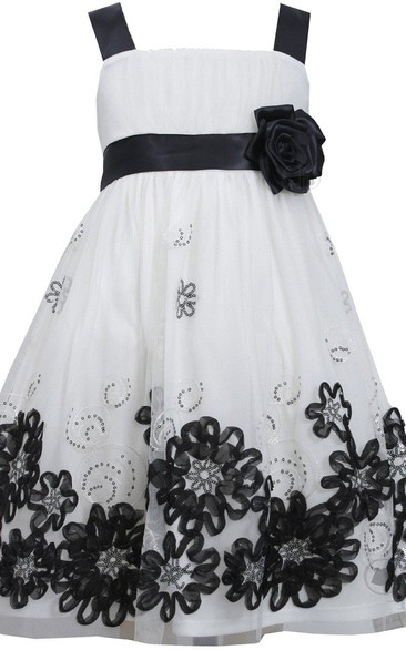 Sleeveless Square-neck Dress With Sequins