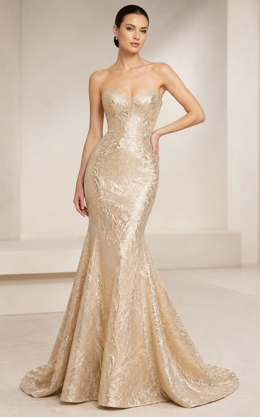 Champagnerfarbenes, trägerloses Pailletten-Meerjungfrauen-Abendkleid mit herzförmigem Ausschnitt