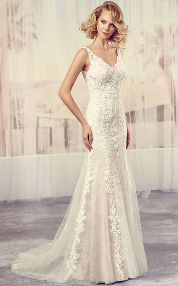 V-Neck Floor-Length Appliqued Lace Wedding Dress With Court Train And V Back
