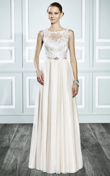 Sheath Sleeveless Scoop Maxi Appliqued Lace Wedding Dress With Pleats And Illusion Back