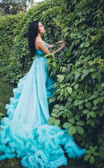 Semi-Sweetheart Cloud Prom Dress Beadings Appliques With Train