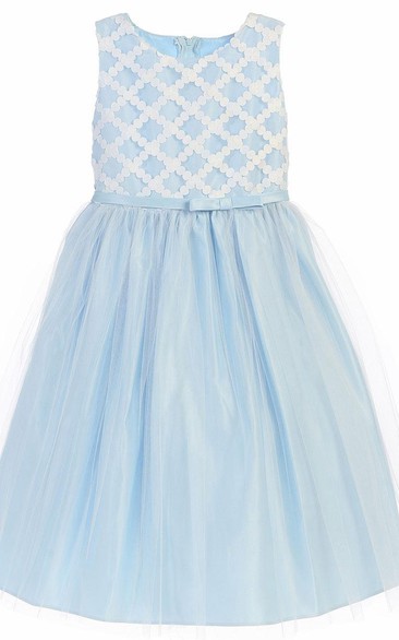 Tea-Length Bowed Sleeveless Tulle&Satin Flower Girl Dress