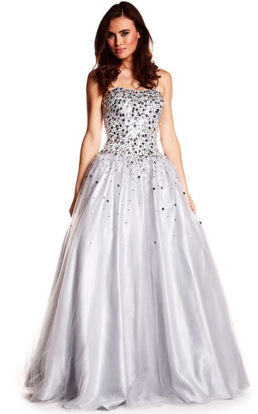 A-Line Sleeveless Floor-Length Sequined Sweetheart Tulle Prom Dress