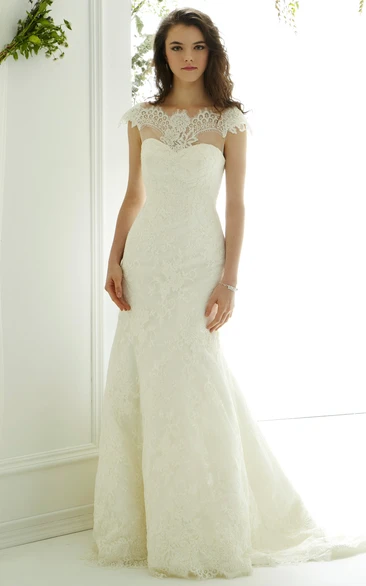 Cap Sleeve Bateau Neck Appliqued Lace Wedding Dress With Court Train