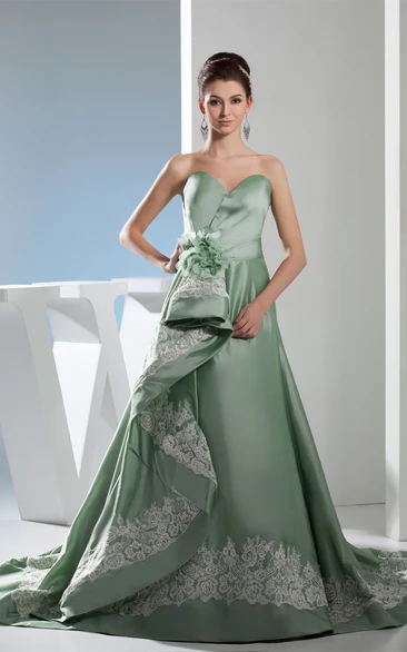Sweetheart A-Line Satin Flower and Gown With Appliques