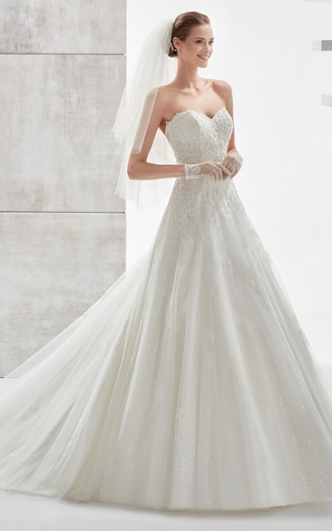Sweetheart A-line Wedding Dress with Appliques and Illusive Panel