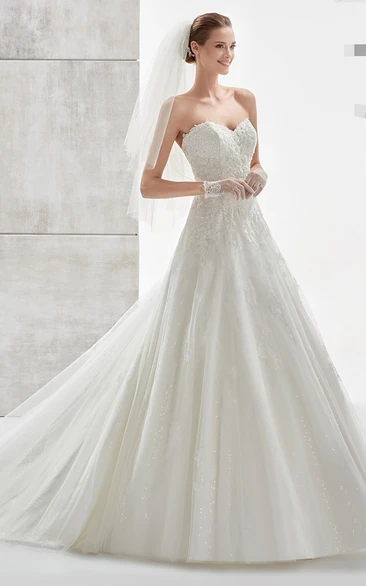 Sweetheart A-line Wedding Dress with Appliques and Illusive Panel