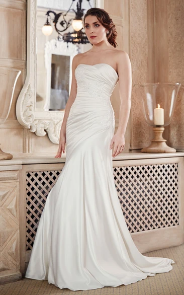 Floor-Length Strapless Ruched Jersey Wedding Dress With Brush Train
