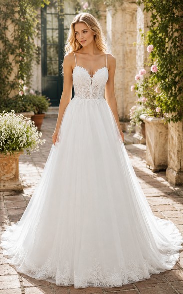 Vestido de novia blanco sin tirantes con escote corazón, encaje y tul, corte en A