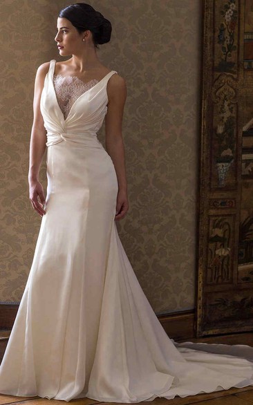 Mermaid Bateau-Neck Lace Sleeveless Maxi Satin Wedding Dress With Ruching