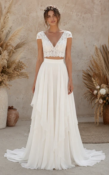 Boho Princess Two Piece Wedding Dress Short Sleeve V-Neck Tulle Lace Chiffon Ruffle Floor Length Sweep Train Ivory