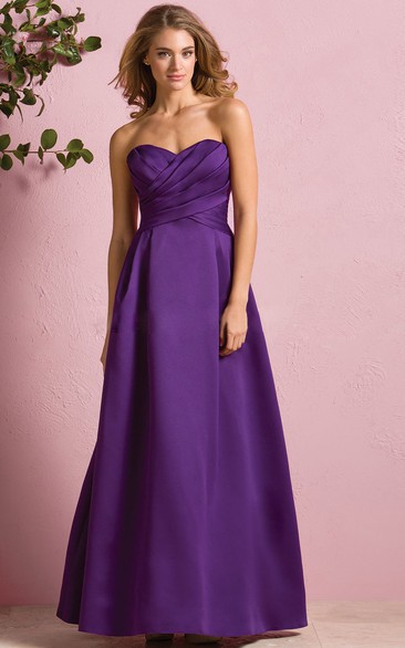 Sweetheart A-Line Satin Bridesmaid Dress With Ruched Bodice