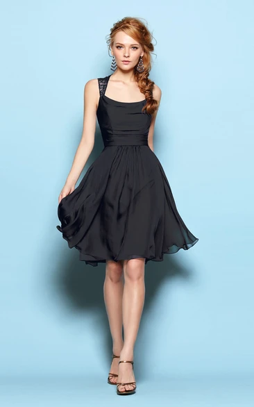 Square-Neck Short A-Line Bridesmaid Dress With Lace Detail