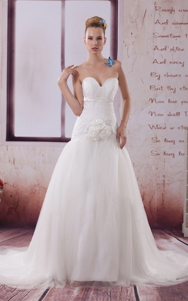 Sweetheart A-Line Tulle Ruching and Gown With Flower