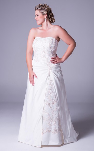Strapless Floor-Length Taffeta Plus Size Wedding Dress With Embroidery And Corset Back