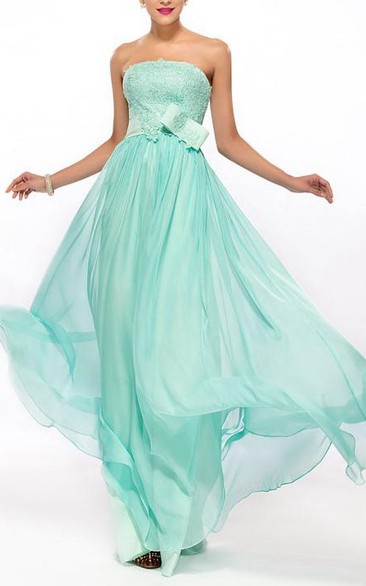 Stunning Strapless Appliques A-Line Floor-Length Prom Dress