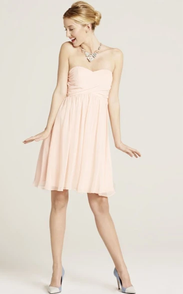 Short Sleeveless Sweetheart Criss-Cross Chiffon Bridesmaid Dress With Bow
