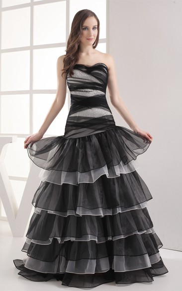 Two-Tone A-Line Stress and Gown With Tiers