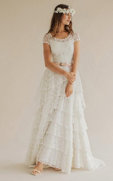 Boho Scoop Neck Cap Sleeve A-Line Tiered Weding Vow Renewal Dress With Court Train