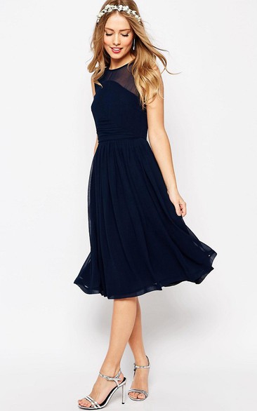 A-Line Sleeveless Knee-Length Pleated Scoop-Neck Chiffon Bridesmaid Dress