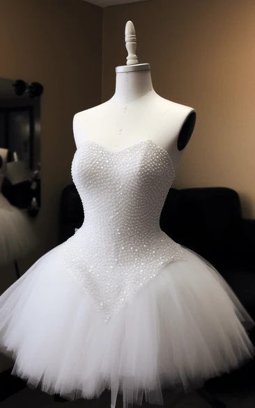 Sweetheart Short A-line Mini White Tulle Prom Dress with Beaded