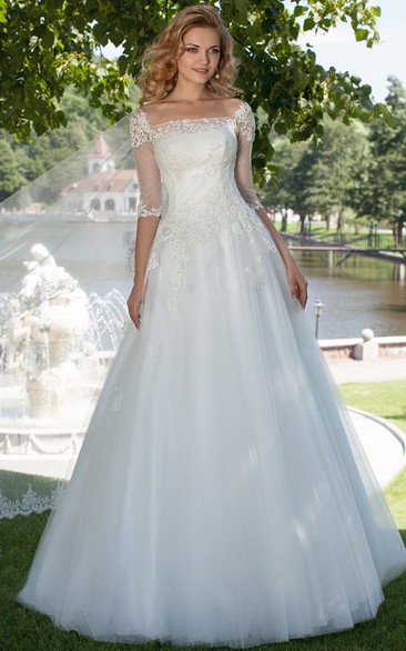 Ball Gown Long Short-Sleeve Square-Neck Tulle Modest Wedding Dress With Appliques And Corset Back